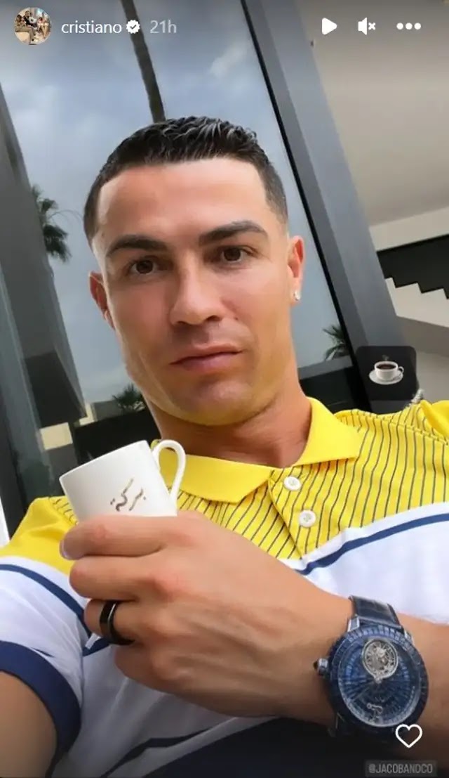 Cristiano Ronaldo Flaunts Astonishing $700k Sapphire-Clad Watch, Redefining Luxury Timepieces