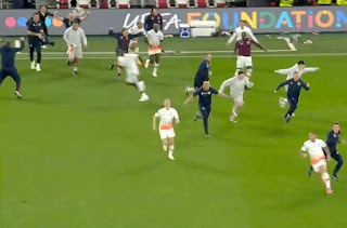 David Moyes' dad dancing has fans in stitches after West Ham boss' Lucas Pacqueta promise