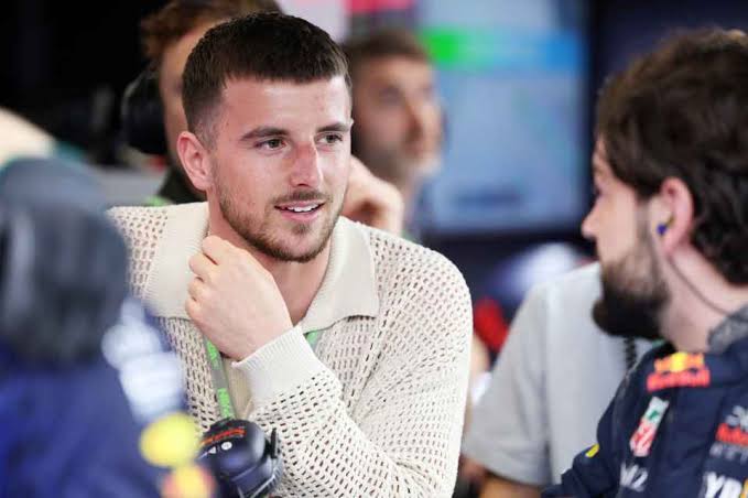 Mason Mount chooses Spanish Grand Prix over FA Cup final as Manchester United thrash out deal with Chelsea